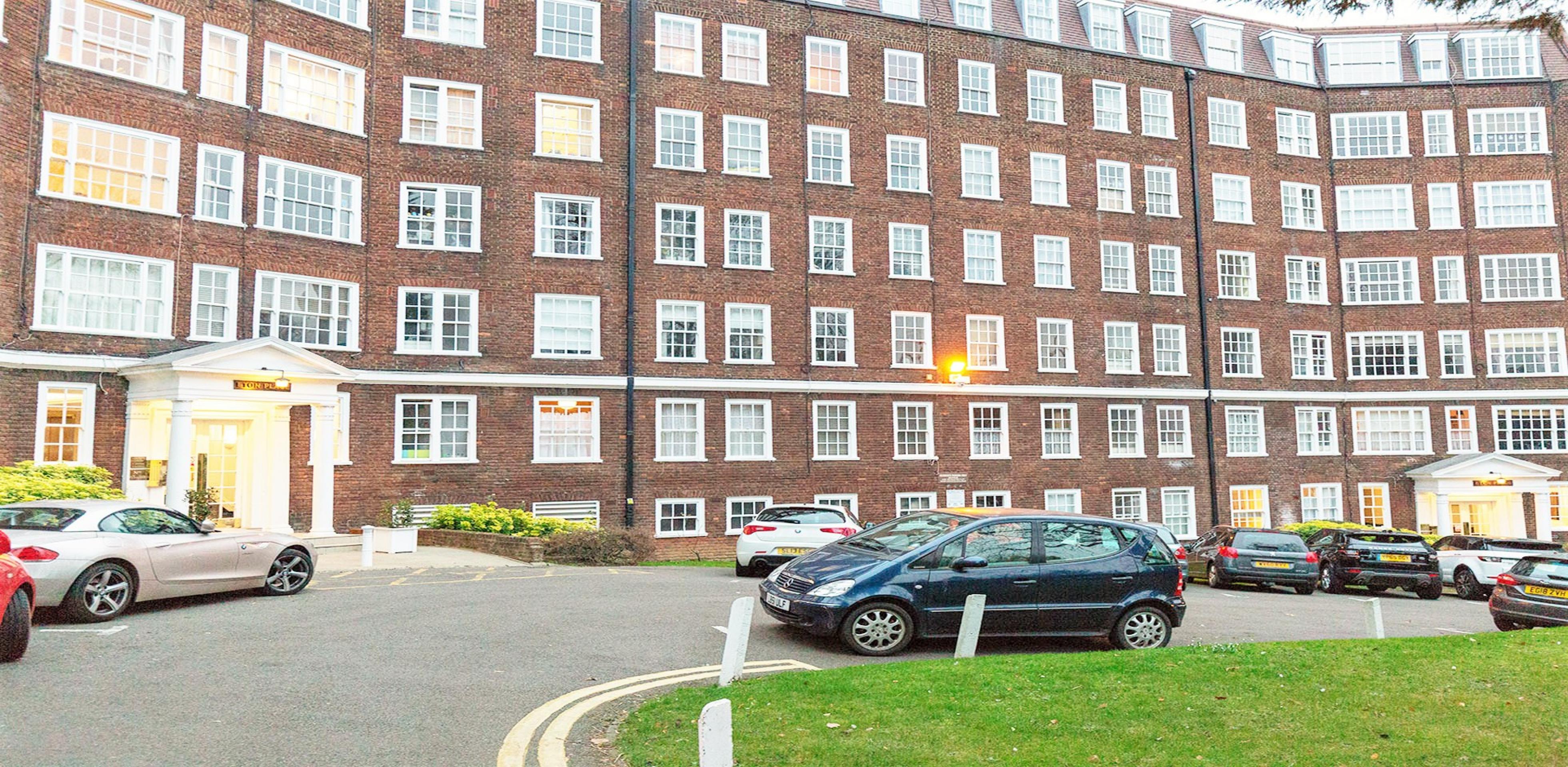 			COUNCIL TAX, HEATING and HOT WATER INCLUDED, 1 Bedroom, 1 bath, 1 reception Flat			 Eton College Road, BELSIZE PARK NW3